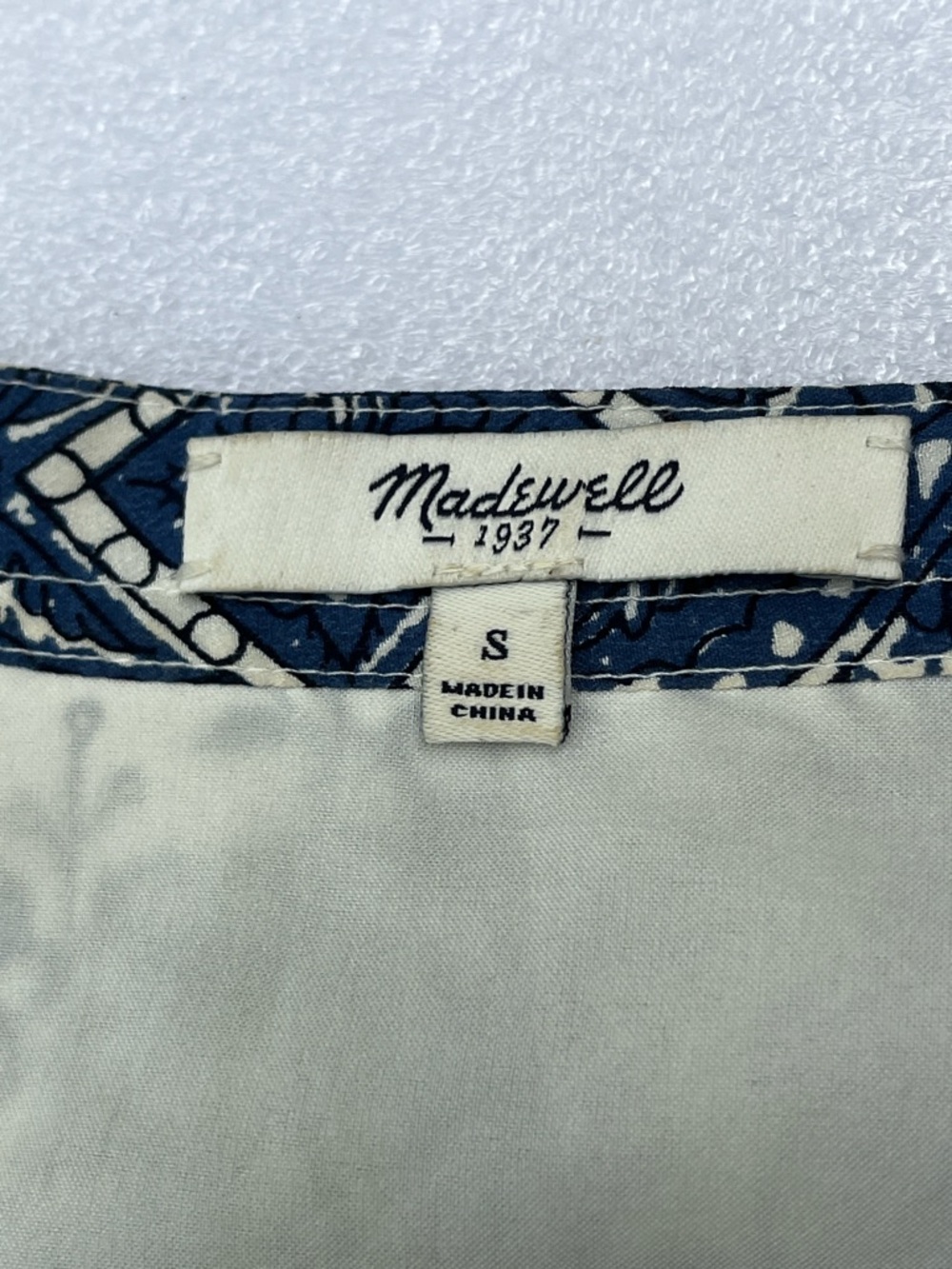 Madewell Silk Journey Shirt Dress in the Porcelain Floral Size Small - Picture 7 of 8